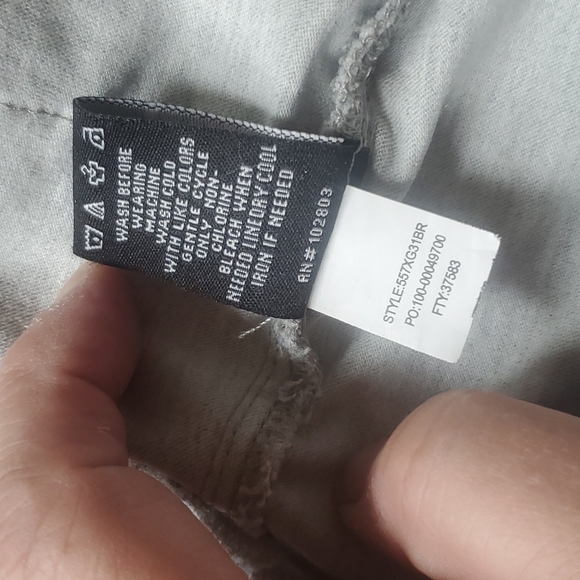 Briggs gray capris - Picture 5 of 7